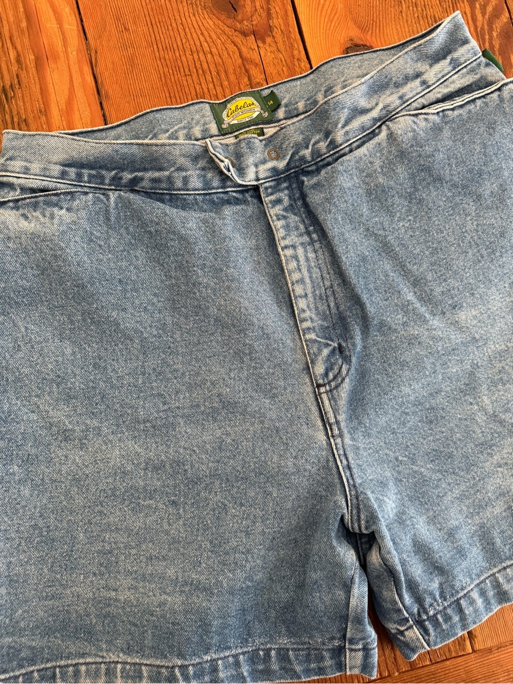 VINTAGE Cabela's Blue Denim Women's Jean Shorts - Picture 3 of 5